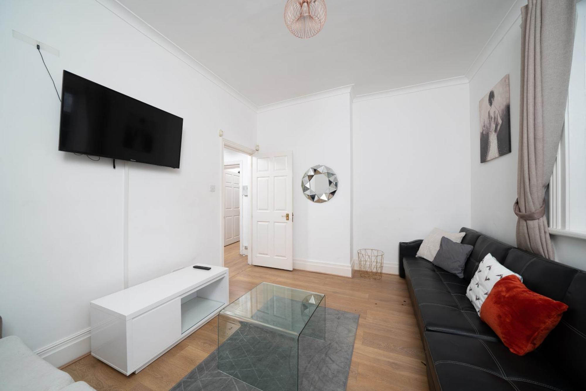 Apartamento Spacious Canary Wharf Near 02 Arena, Excel Exhibition Centre, With Free Parking & Wifi *