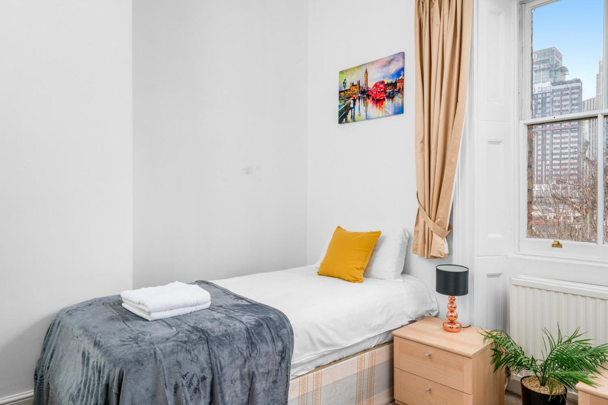 Spacious Canary Wharf Near 02 Arena, Excel Exhibition Centre, With Free Parking & Wifi Londres