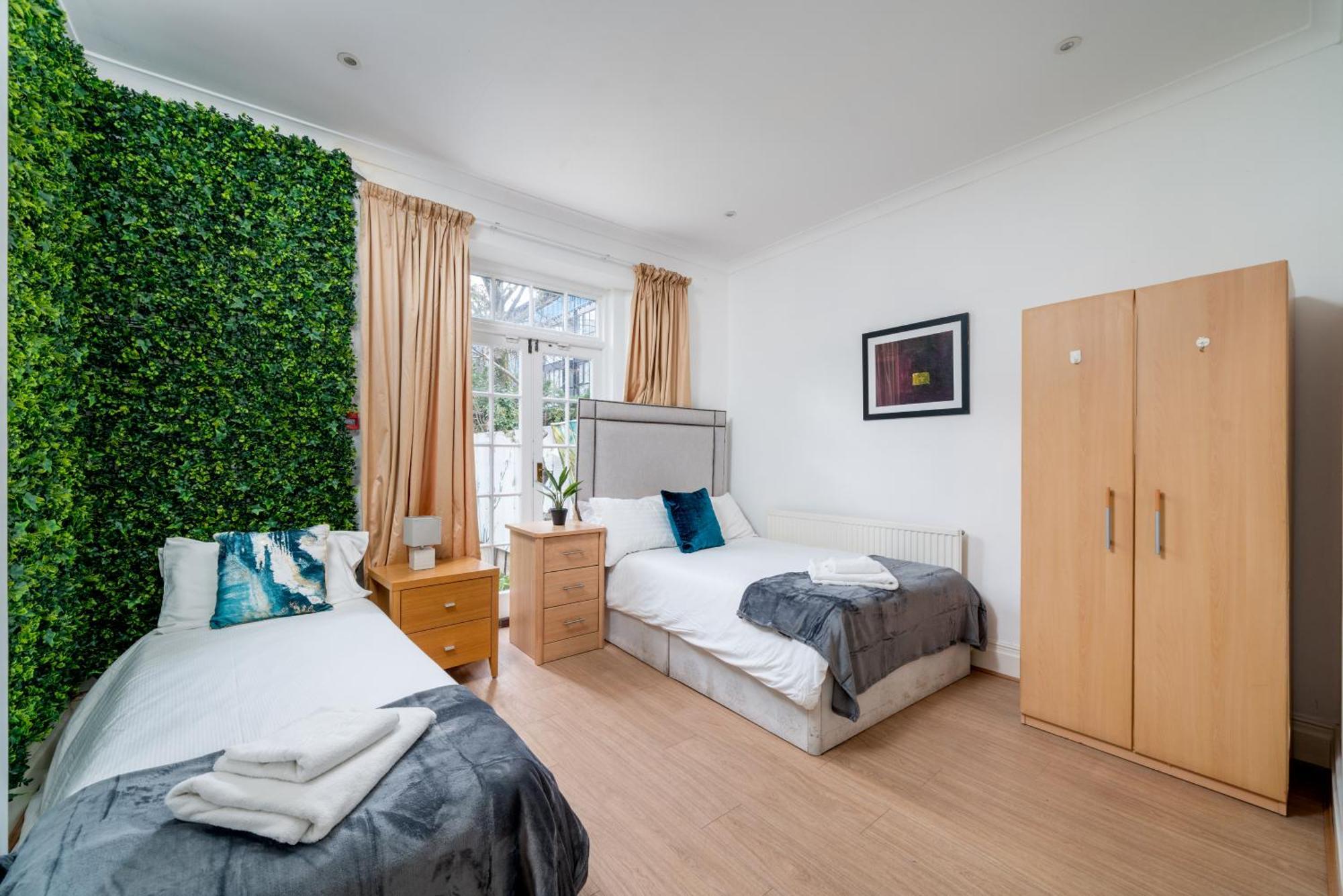 Spacious Canary Wharf Near 02 Arena, Excel Exhibition Centre, With Free Parking & Wifi Apartamento *