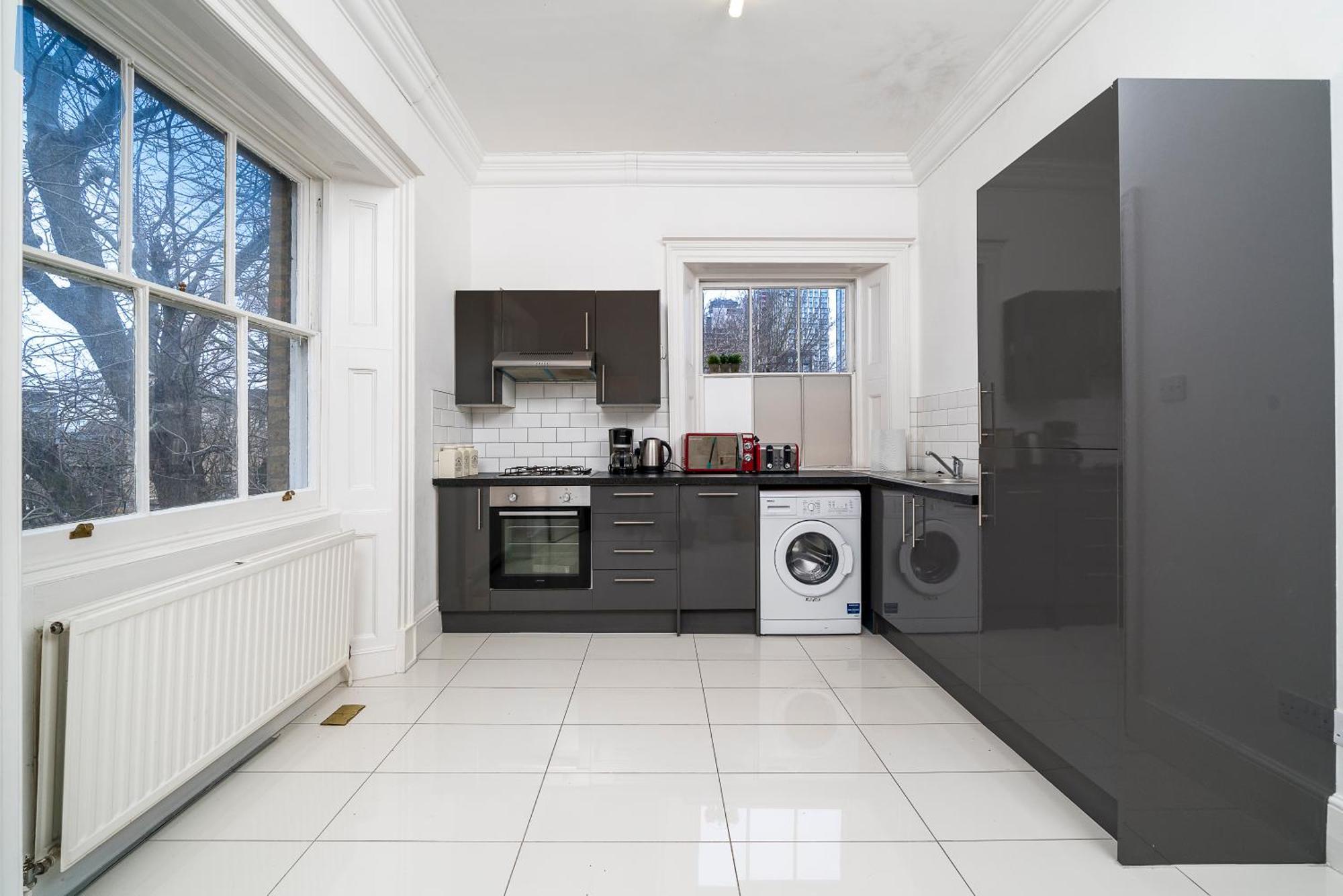 Spacious Canary Wharf Near 02 Arena, Excel Exhibition Centre, With Free Parking & Wifi Apartamento *
